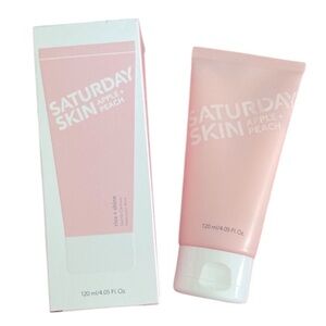 Saturday Skin Apple + Peach Rise + Shine cleanser